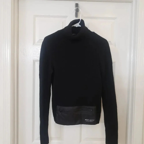 DKNY Active 100% Lambs Wool Ribbed Sweater - Picture 1 of 8